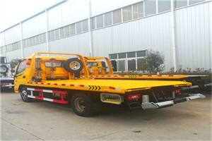 亳州附近拖车救援搭电